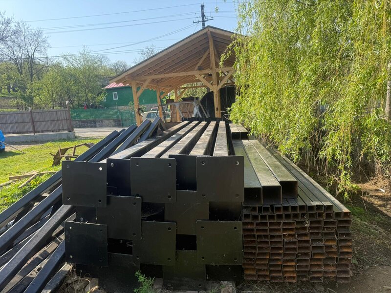 Hala metalica demontabila 7,30 × 28 m, stalpi 6 m (+1,25 m ferme)